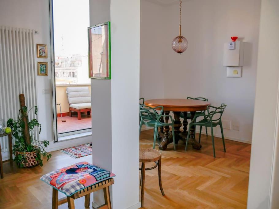 Beautiful Penthouse With Terrace Near The Centre Roma Exterior foto